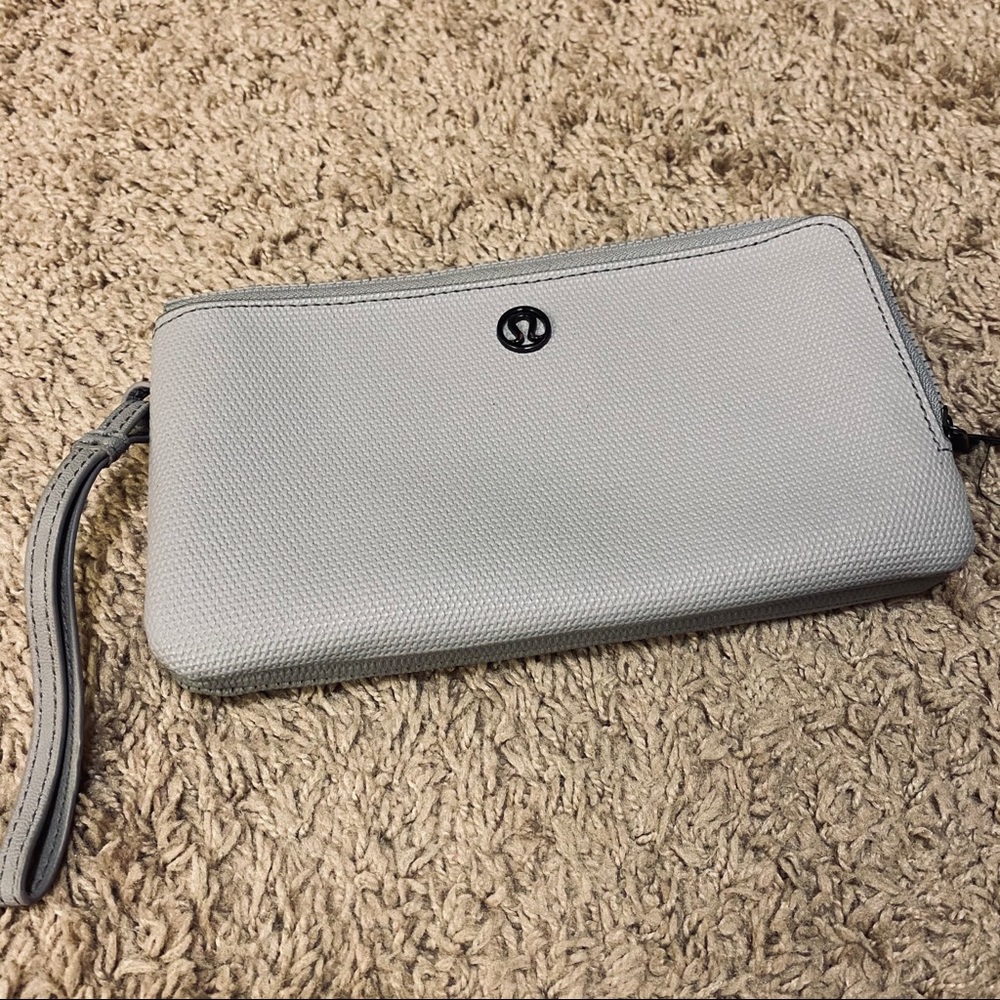 SOLD lululemon wristlet